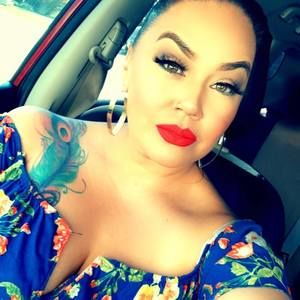 Meet your Posher, Delia